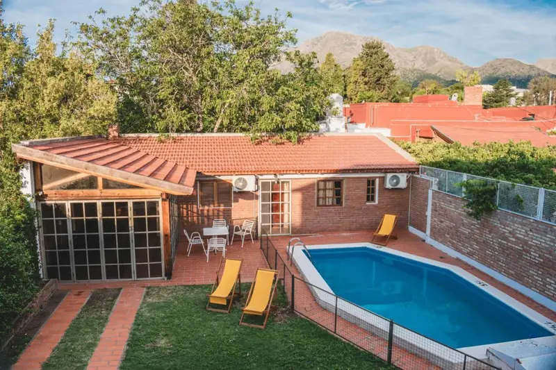 Falucho Hostel, en Capilla del Monte